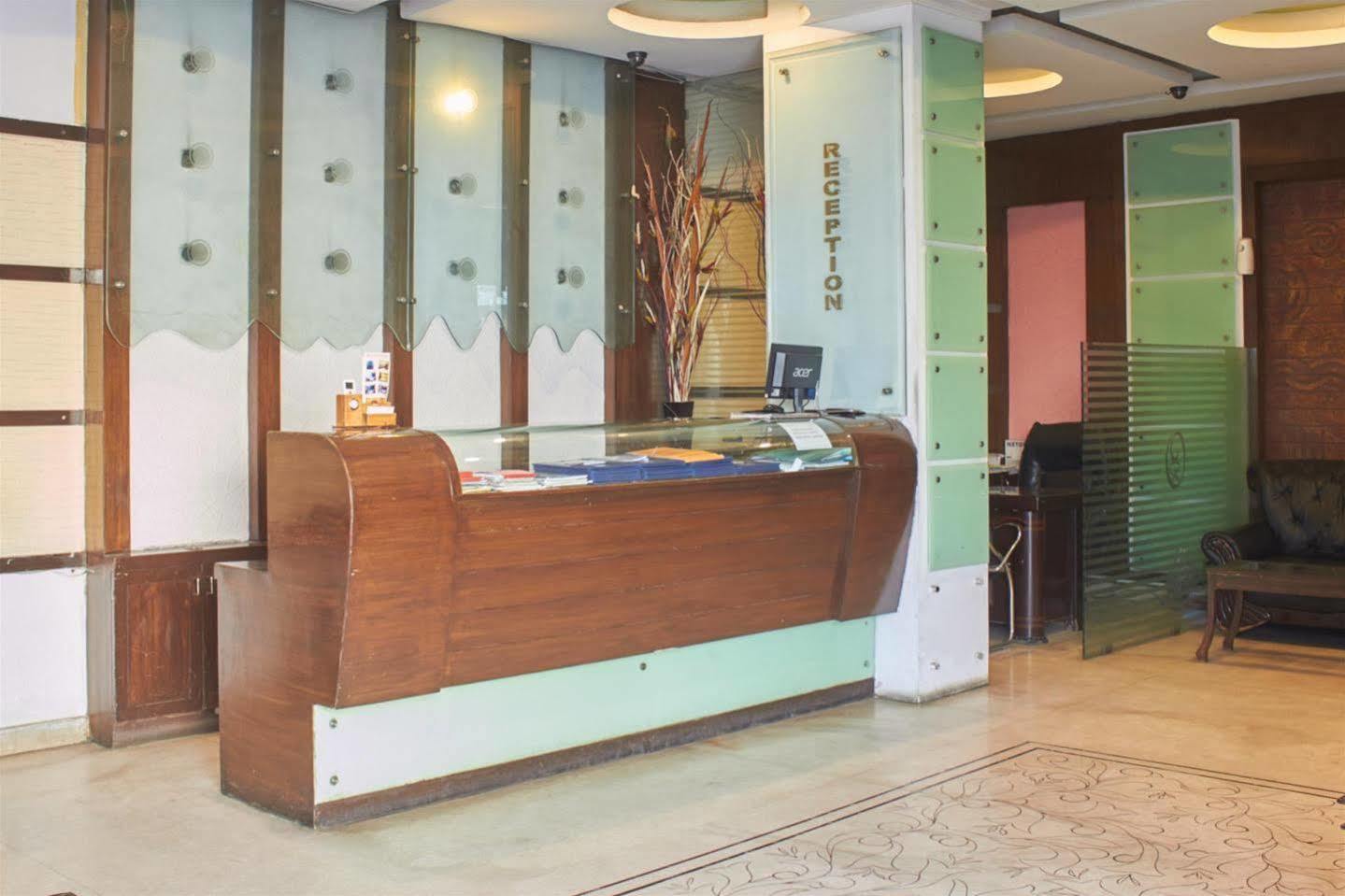 แฟ็บโฮเต็ล รอยัล เรซิเดนซี 2 Hotel ไฮเดอราบัด ภายนอก รูปภาพ